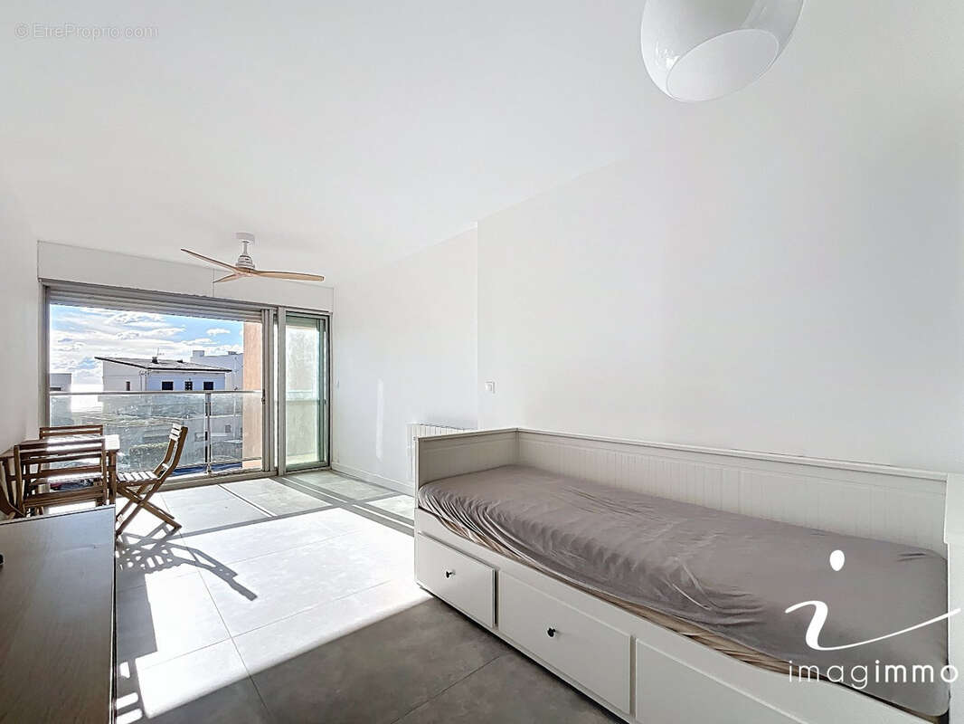 Appartement à CANDILLARGUES