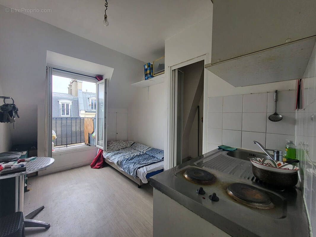 Appartement à PARIS-10E