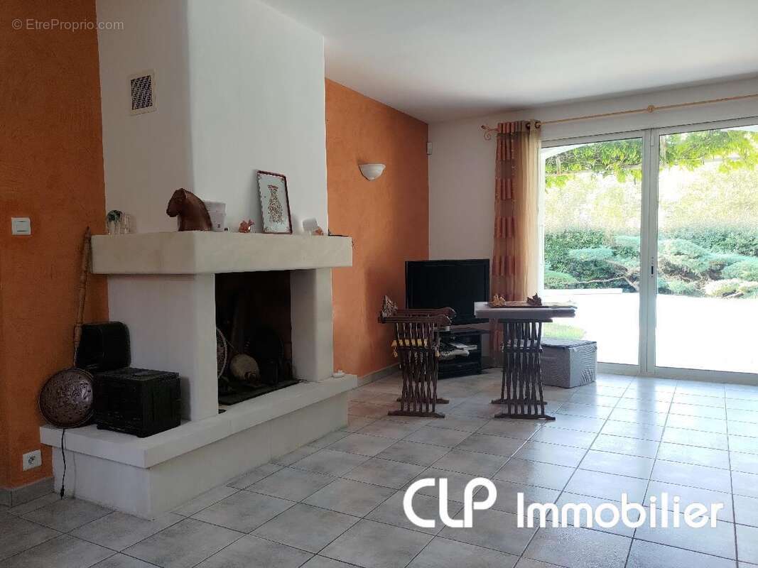 Maison 141 m² à Montelimar  - photo 3