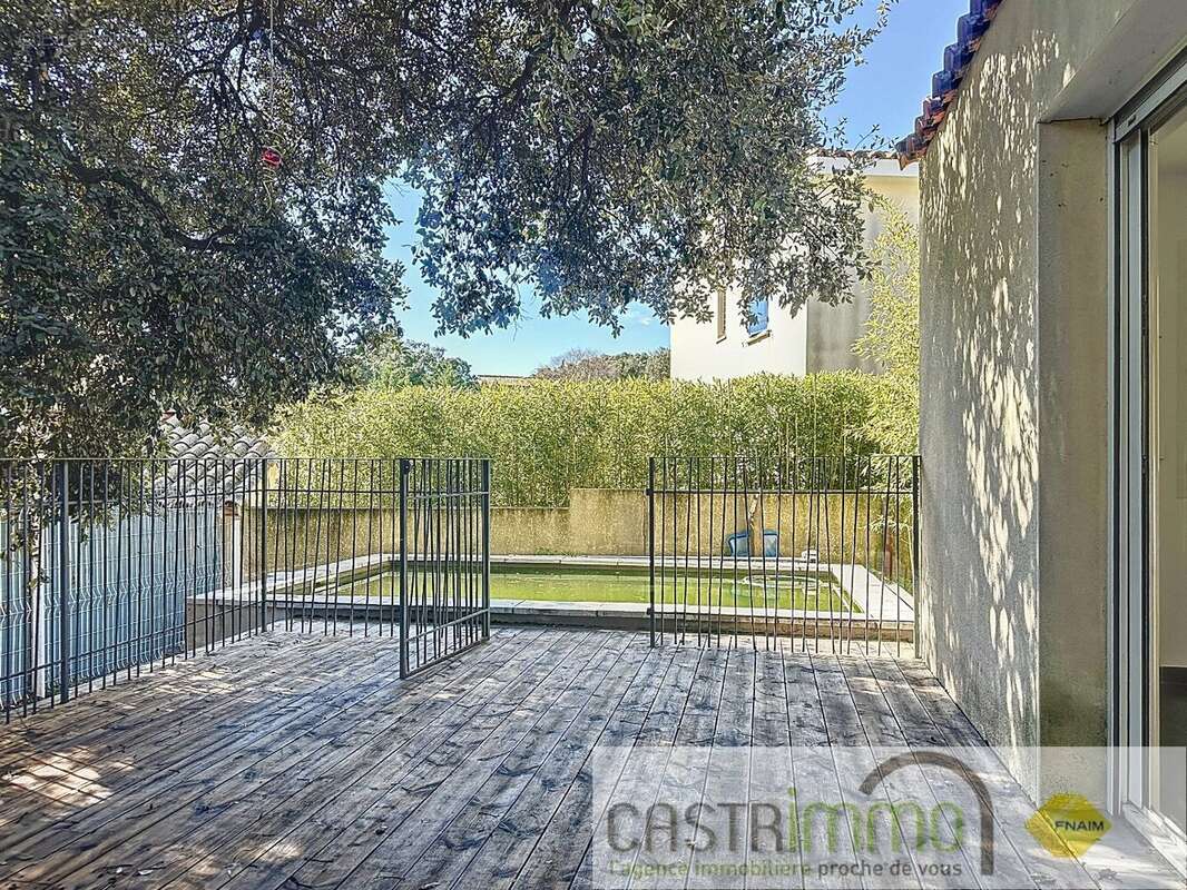 Maison à CASTRIES