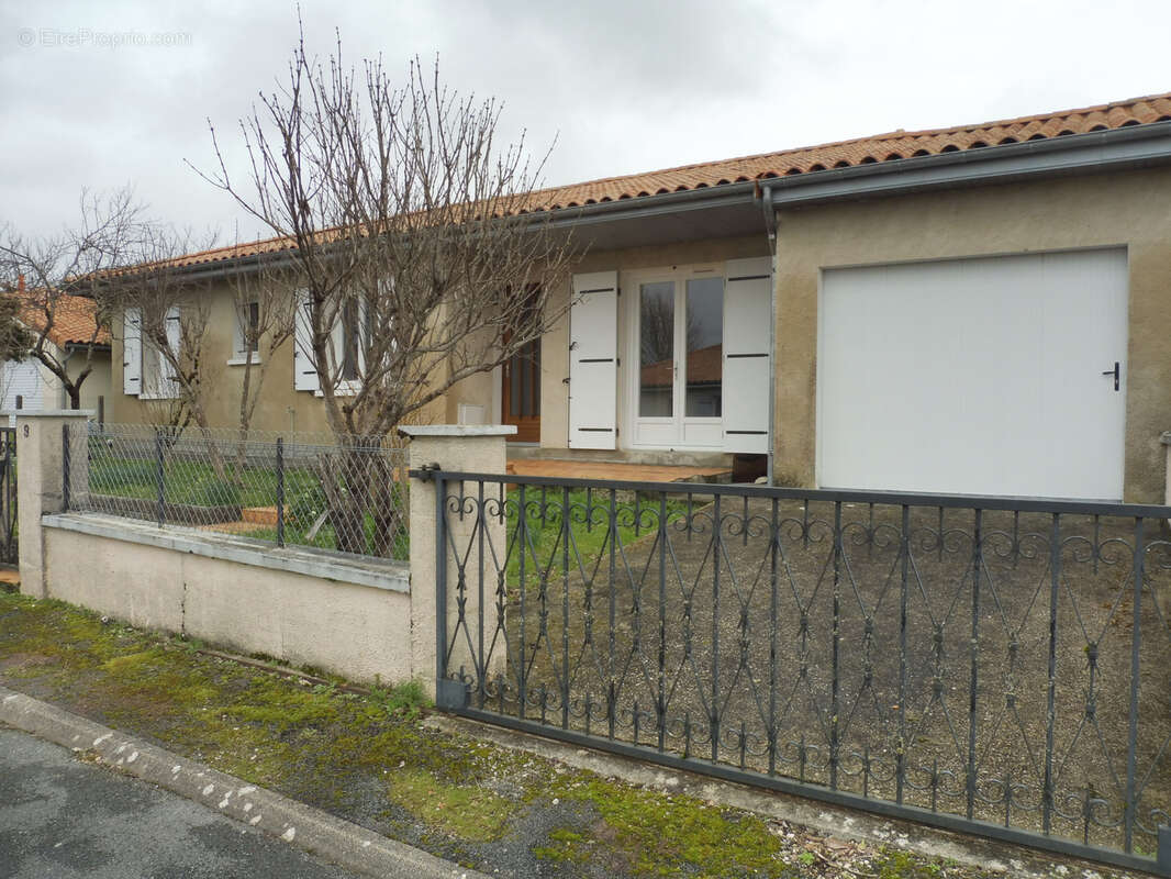 Maison à RIBERAC