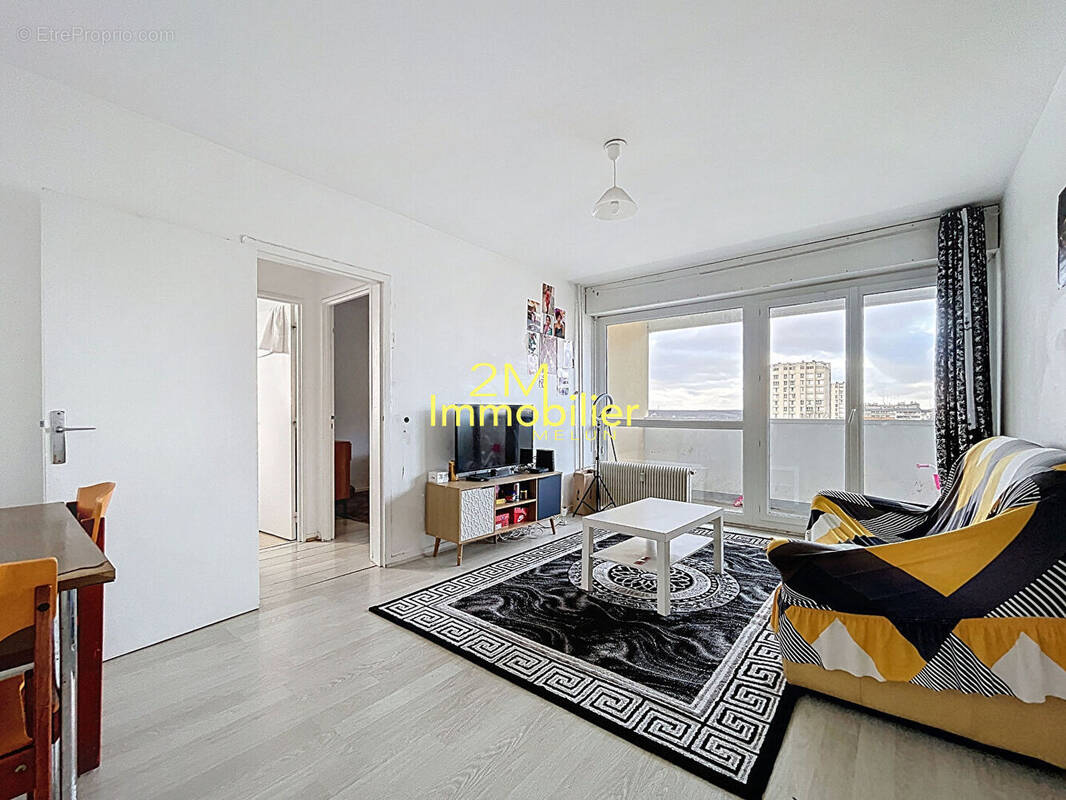 Appartement à MELUN