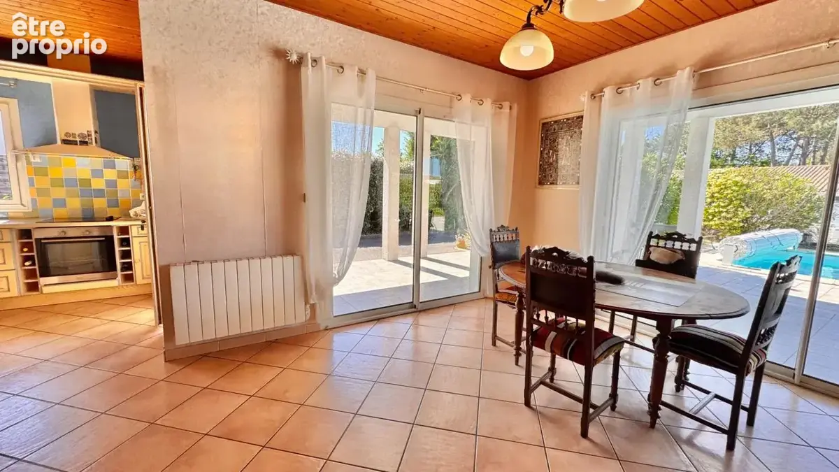 Villa plain-pied avec piscine - photo 7