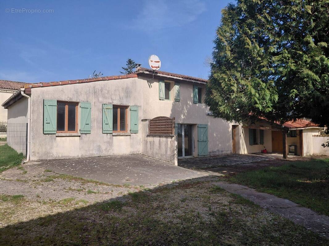 Maison à SOUBRAN