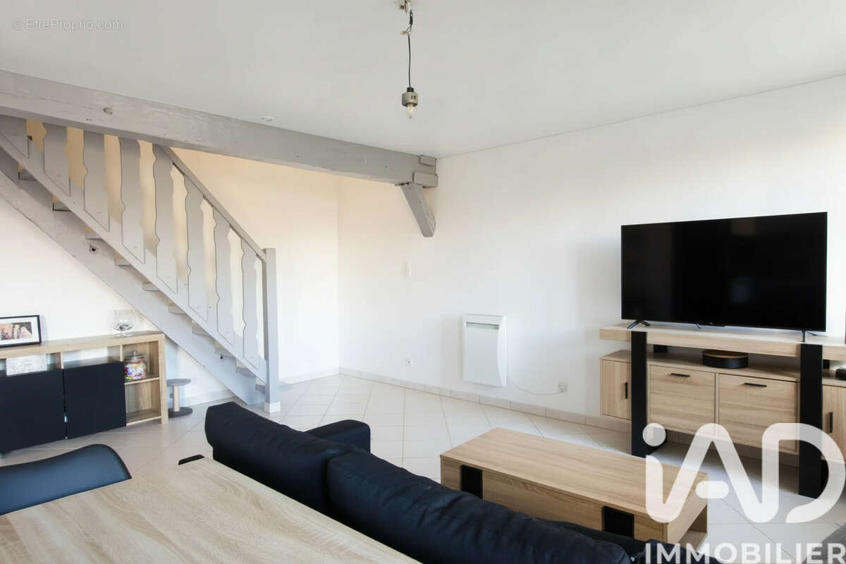 Photo 2 - Appartement à LEUVILLE-SUR-ORGE