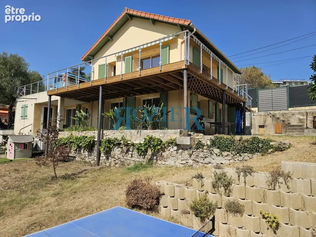Maison à LE CANNET