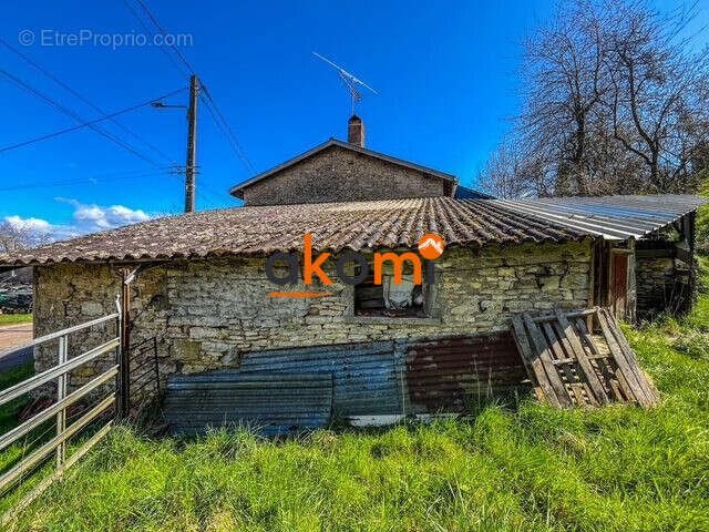 Maison à VATHIMENIL