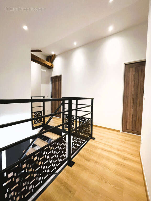 Appartement à FROGES