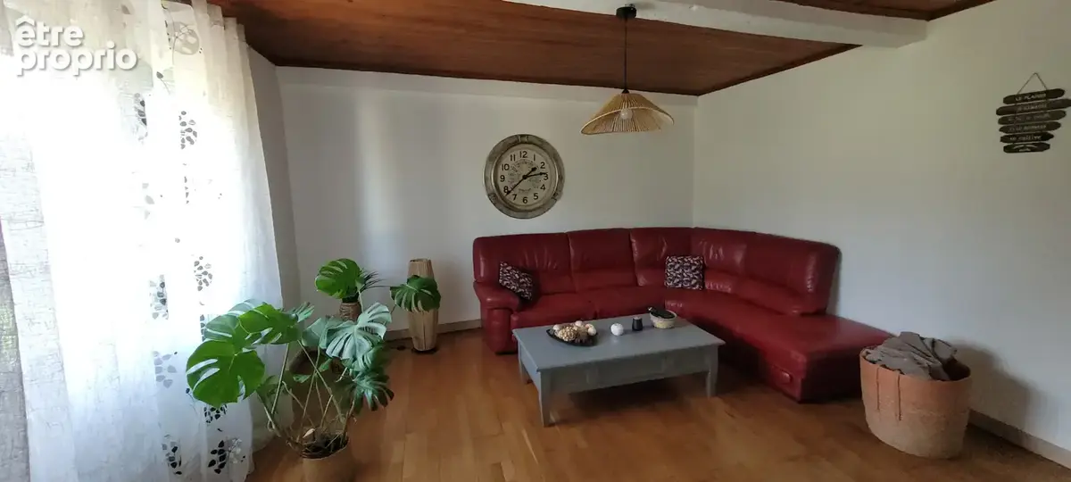 Maison familiale 4/5 chambres au calme avec autonomie énergétique à 8 min d'Arzacq. - photo 3