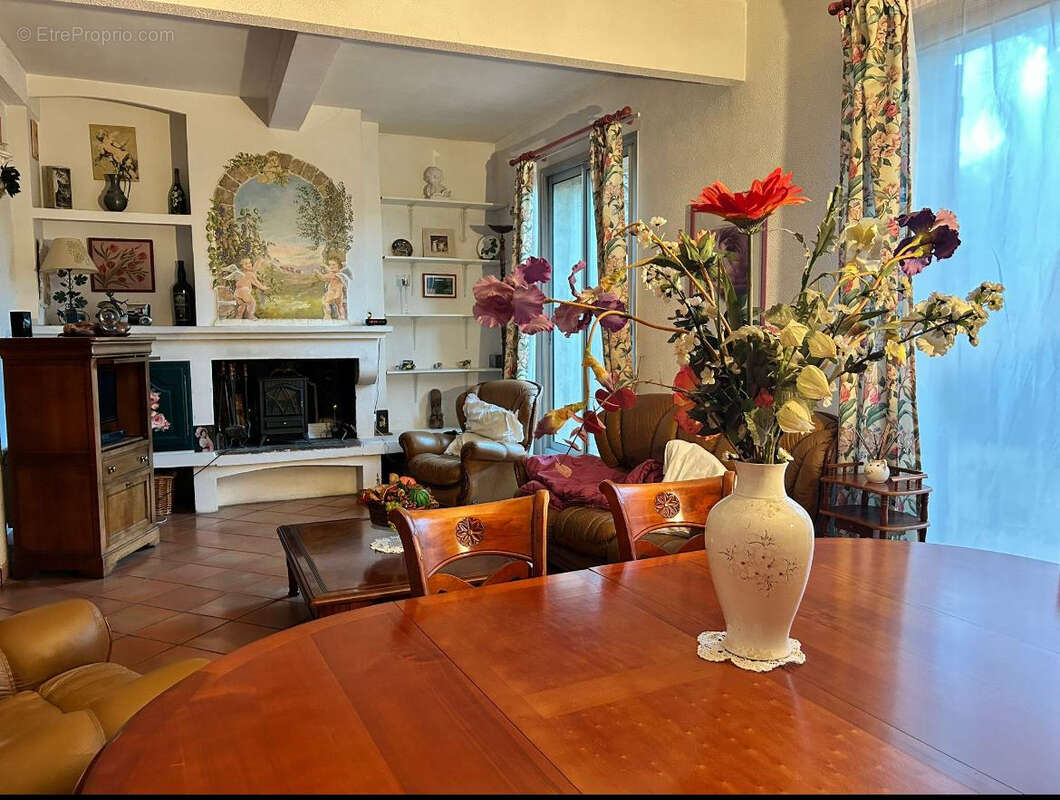 Maison à LEZIGNAN-CORBIERES