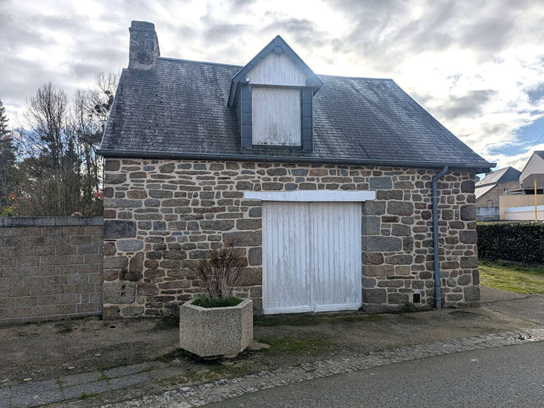 Maison à FOUGERES