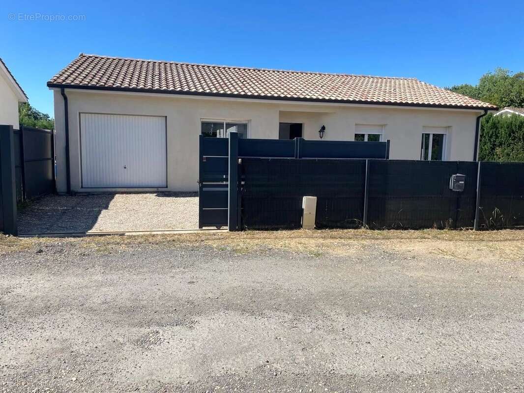 Castres-Gironde maison de 2020, 3 chambres+garage - photo 2