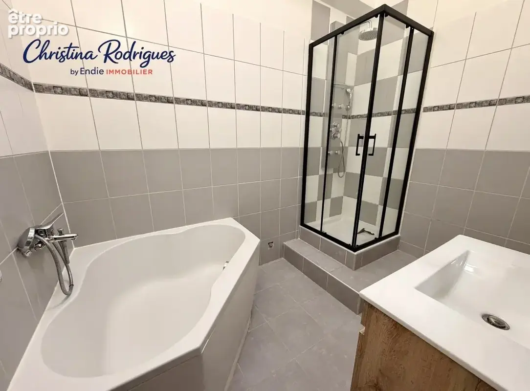 Lorgues appartement t4 en duplex - photo 7