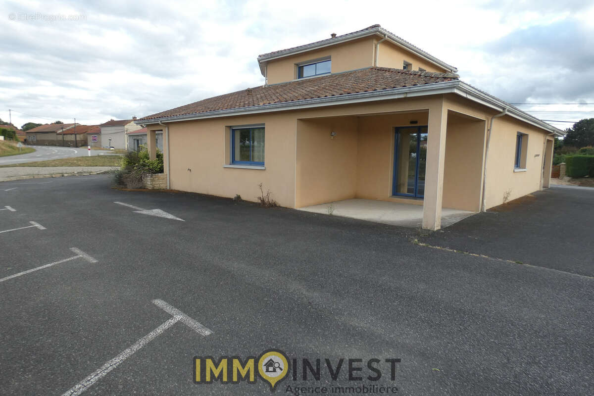 Autre à VERNEUIL-SUR-VIENNE