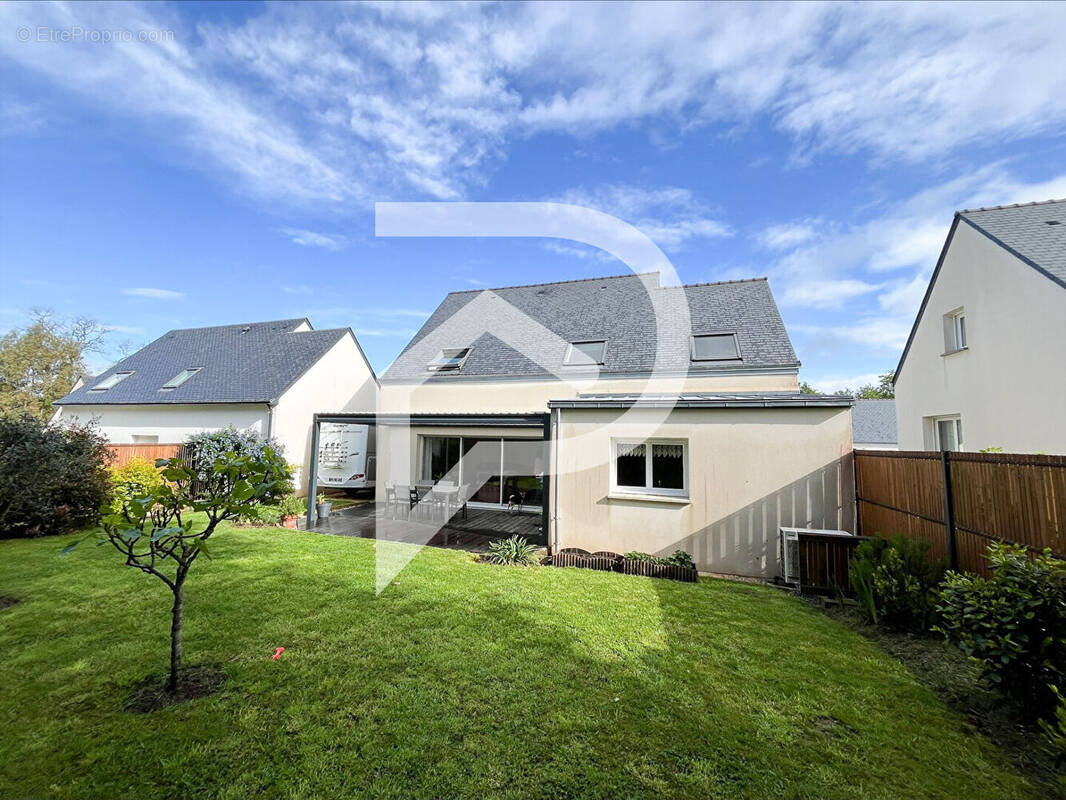 Maison à LOCOAL-MENDON