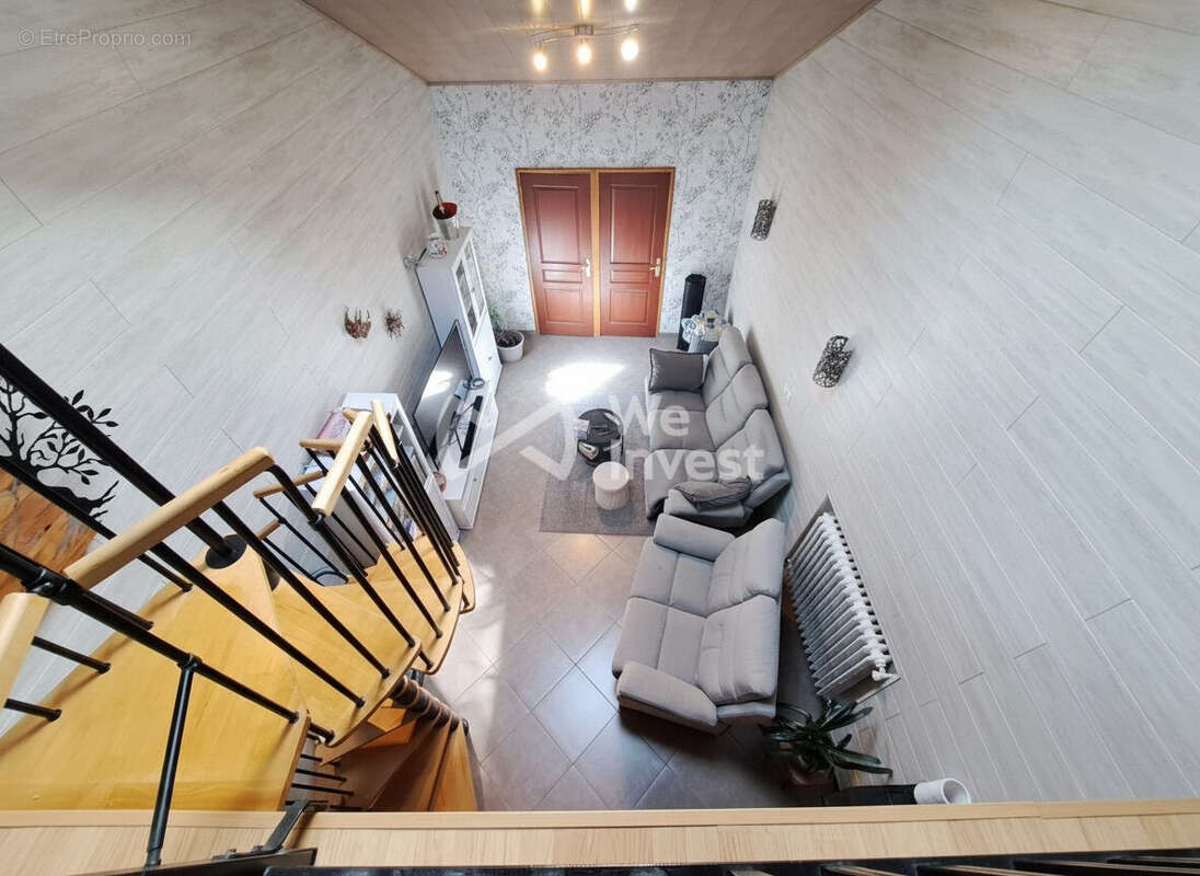 Maison à CHARENCY-VEZIN