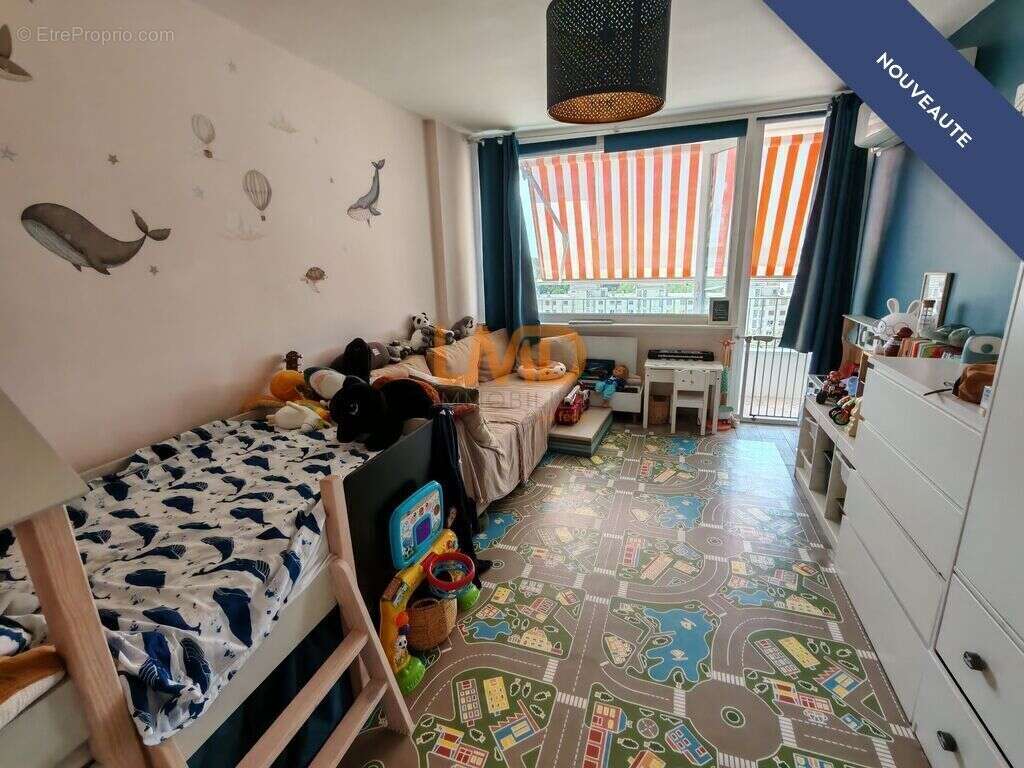 Appartement à MARSEILLE-9E