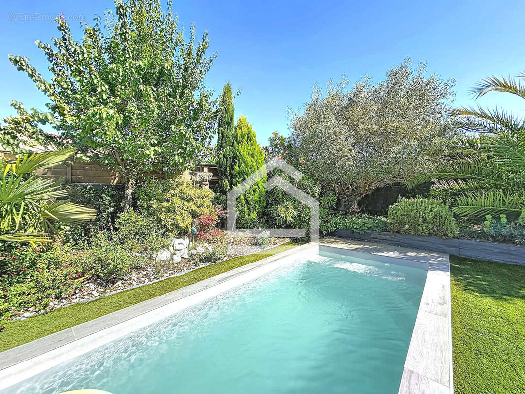 Maison moderne de 2018 avec suite parentale et piscine - photo 19