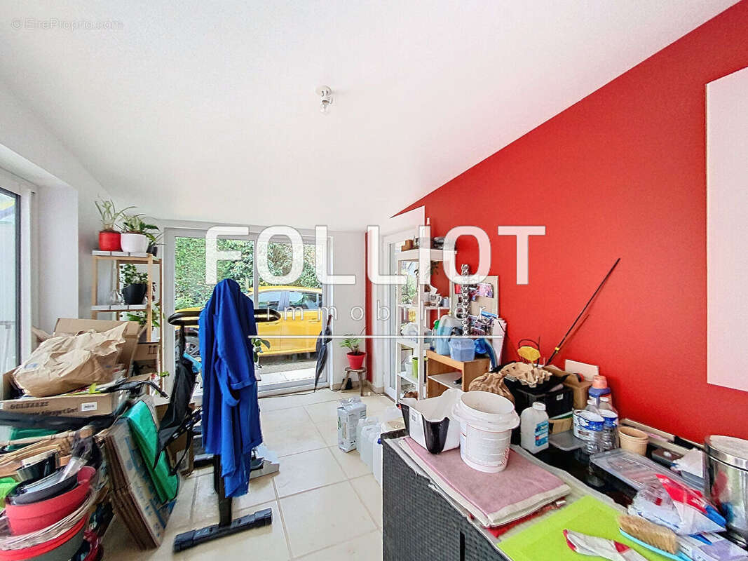 Maison à LES MOUTIERS-EN-CINGLAIS