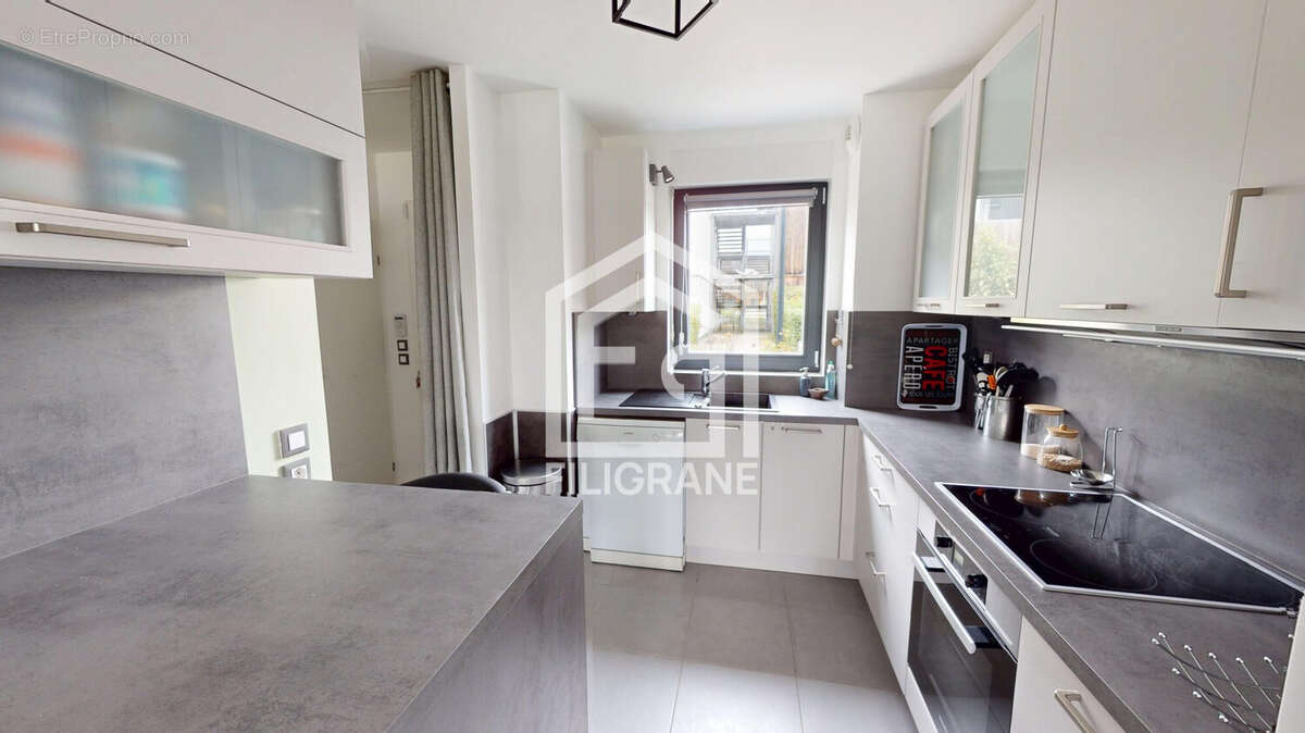 Appartement 82 m² à Ostwald  - photo 5