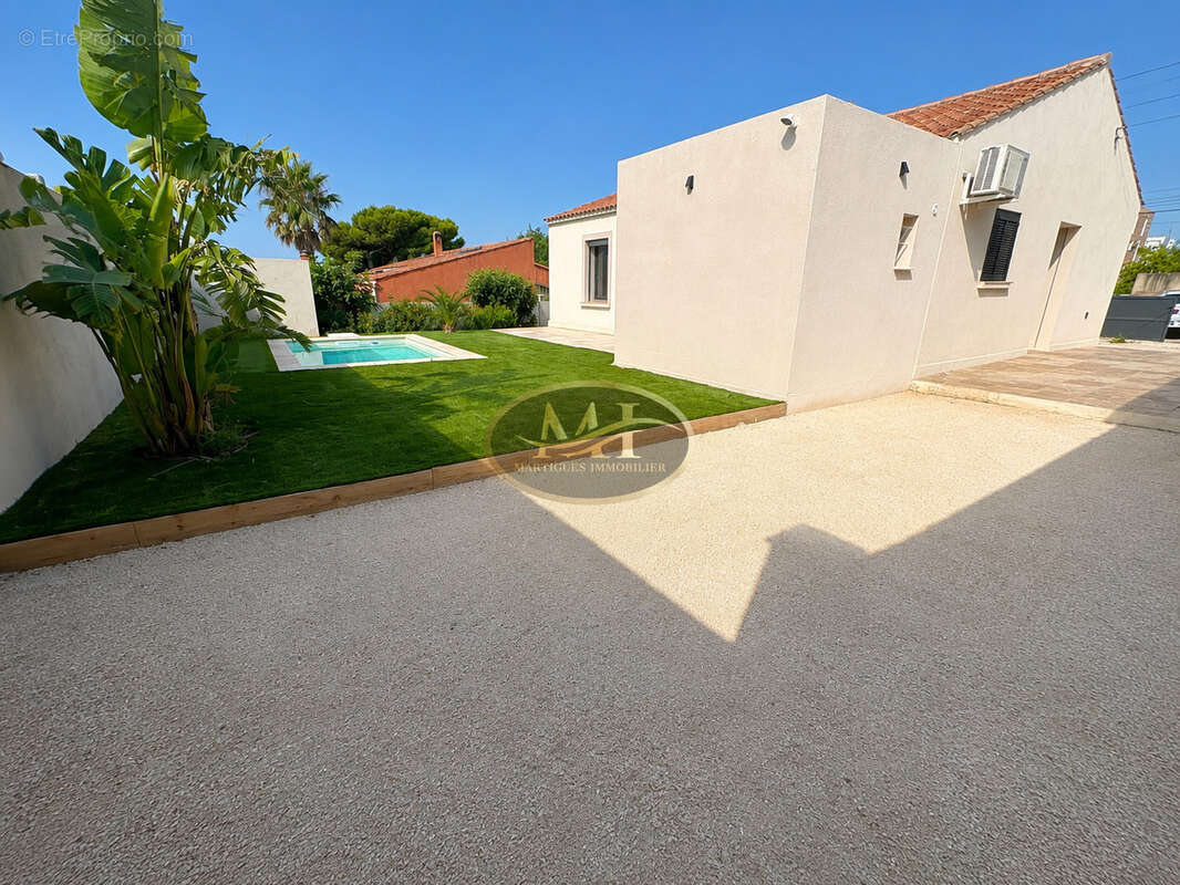 Maison T4 plain pied avec piscine - photo 2