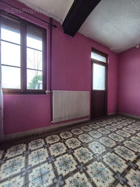 Maison à NEUFCHATEL-EN-BRAY