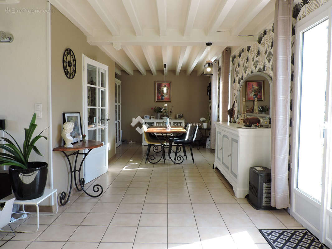 Maison à GOUVERNES
