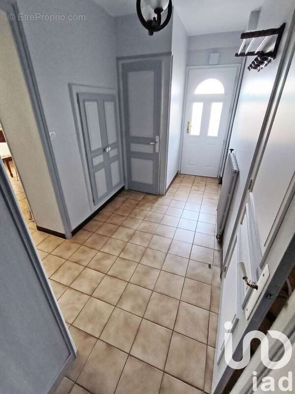 Photo 2 - Maison à MONTOURNAIS
