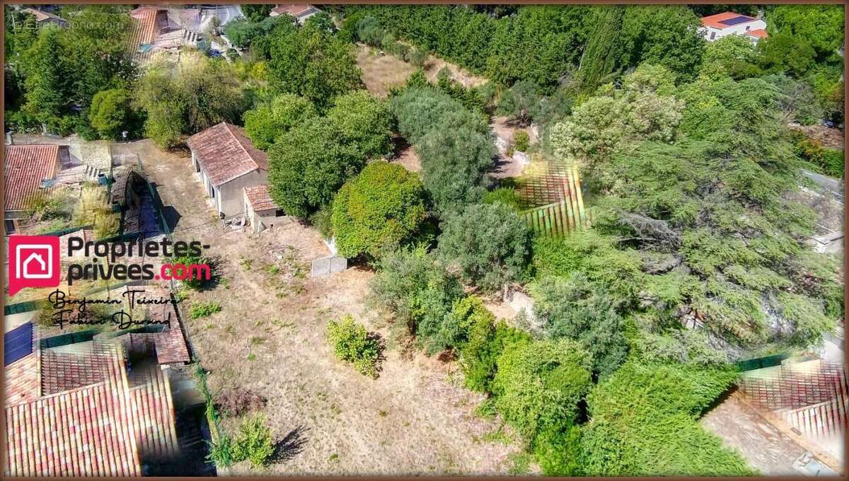 Terrain à DRAGUIGNAN