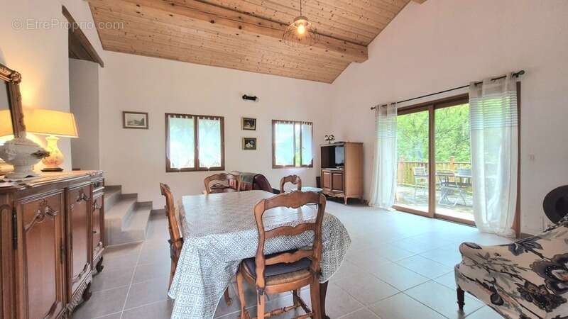 Maison à vendre dans petit hameau - photo 12