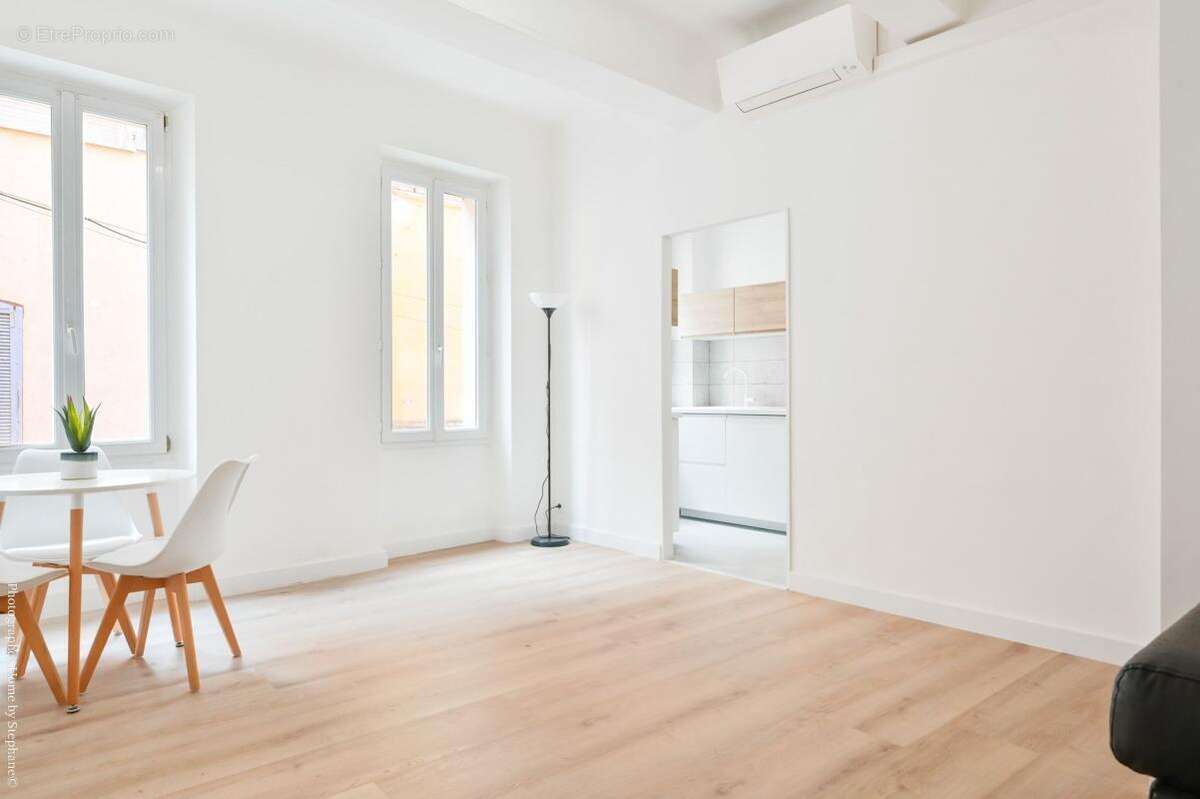 Appartement à SANARY-SUR-MER