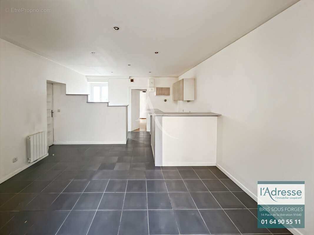 Appartement à SAINT-ARNOULT-EN-YVELINES