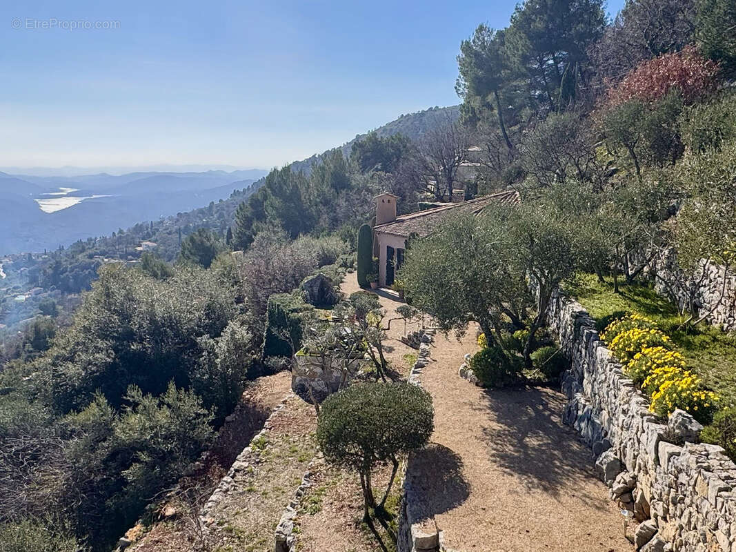 Maison à SPERACEDES