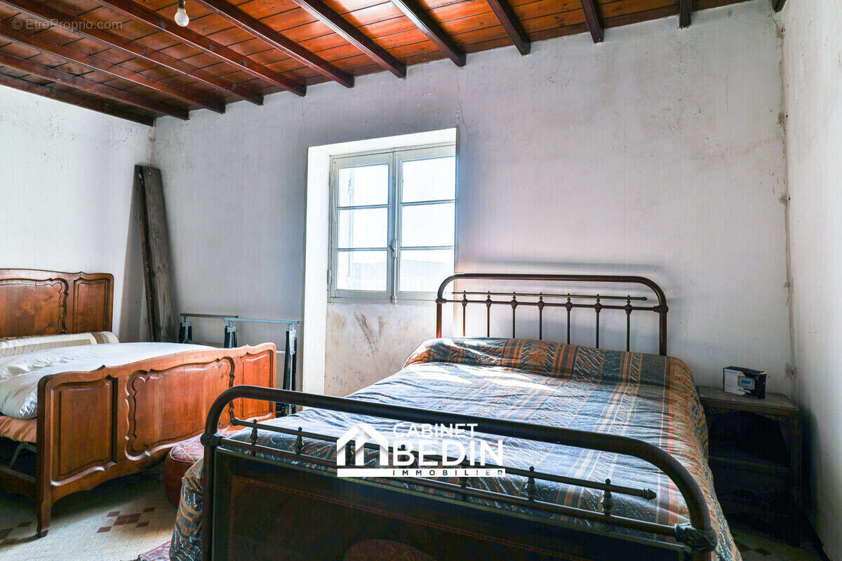 Maison 96 m² à Preignac  - photo 6