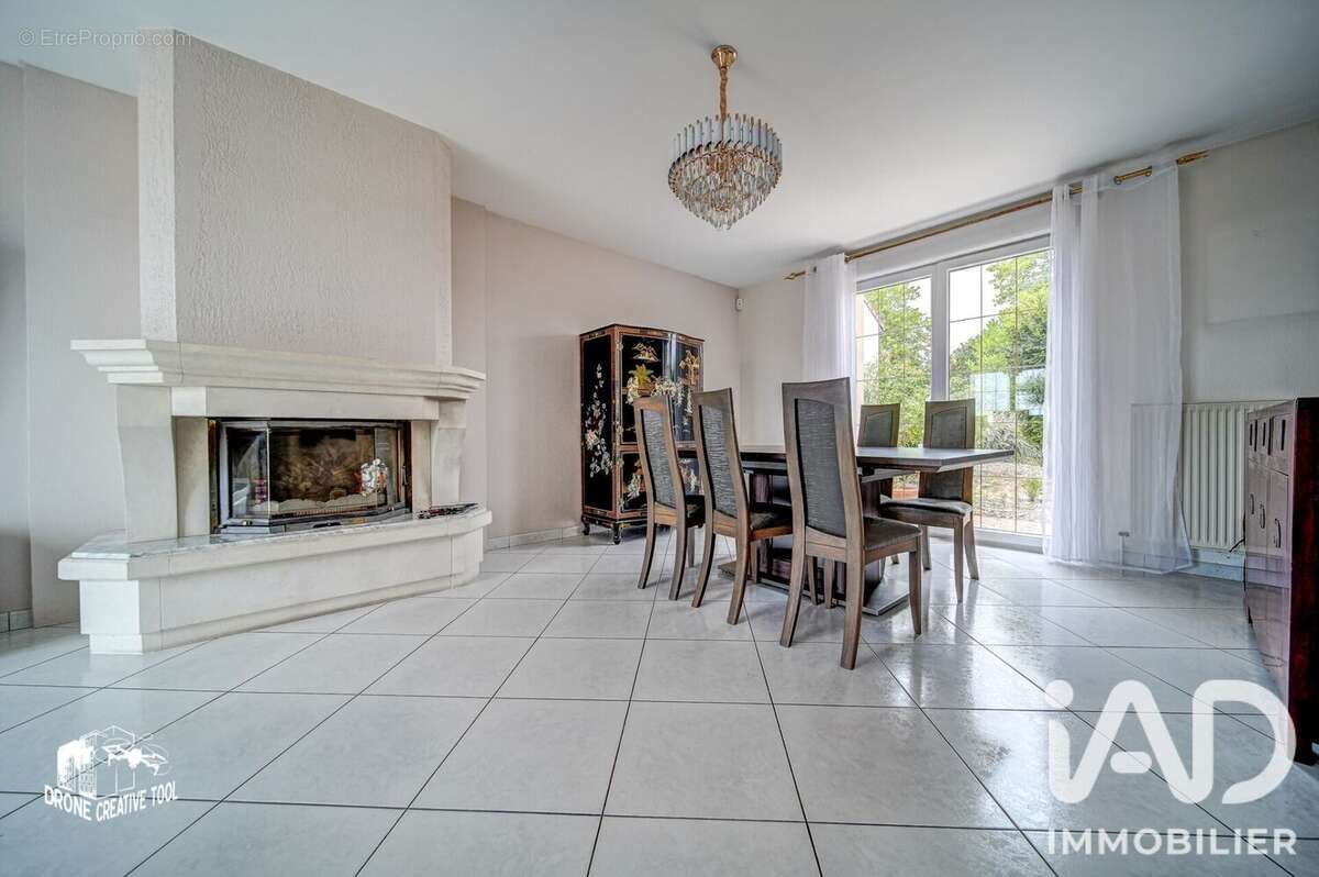 Maison 107 m² à Talange  - photo 8