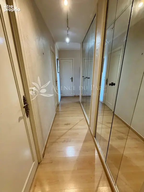 Superbe appartement 4 pièces avec vue mer à Villeneuve-Loubet - photo 14