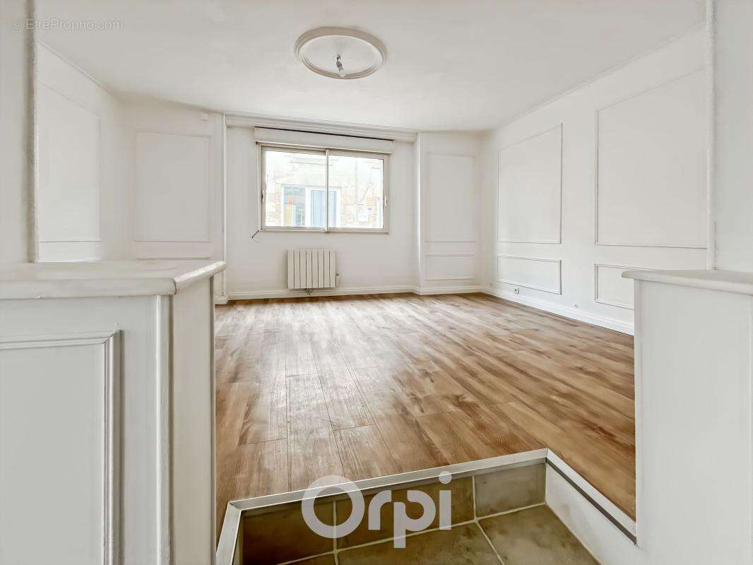 Appartement à AMBAZAC