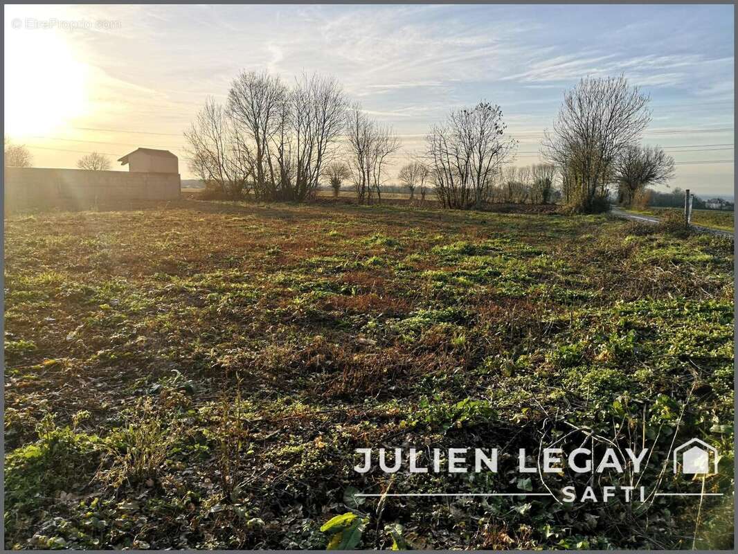 Photo 4 - Terrain à LA CRECHE