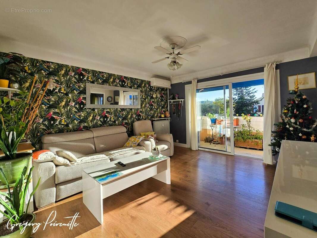 Photo 4 - Appartement à SIX-FOURS-LES-PLAGES