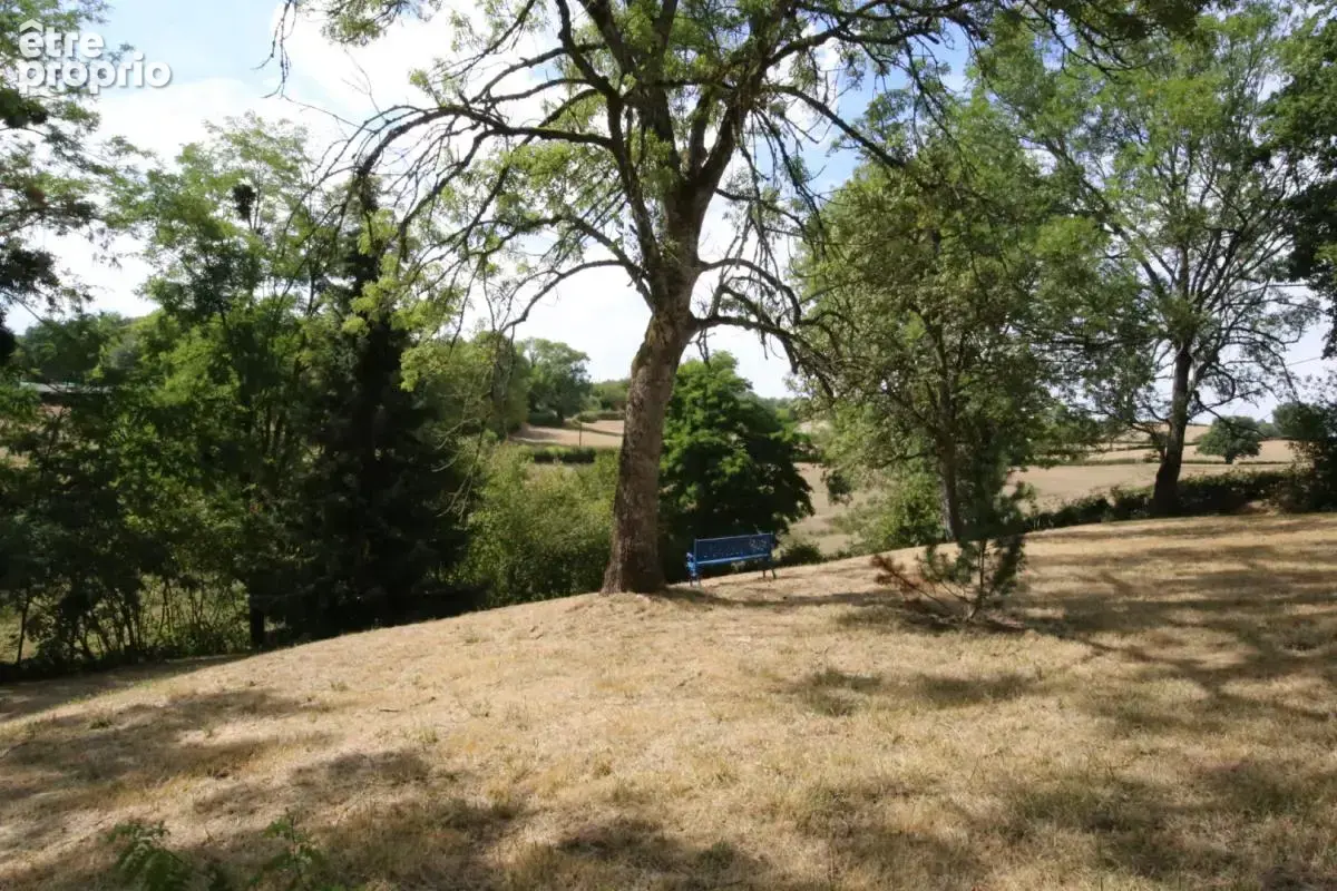 Maison de campagne sur 2 816 m² - photo 3