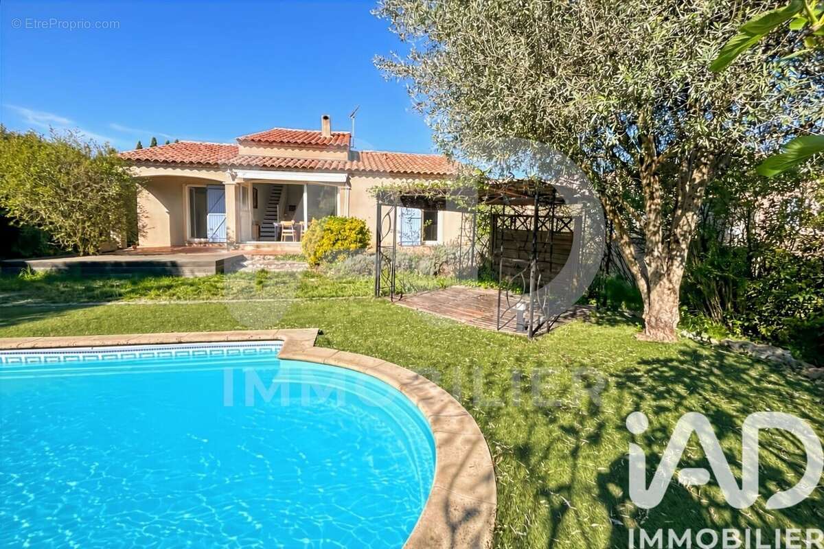 Photo 2 - Maison à SOMMIERES