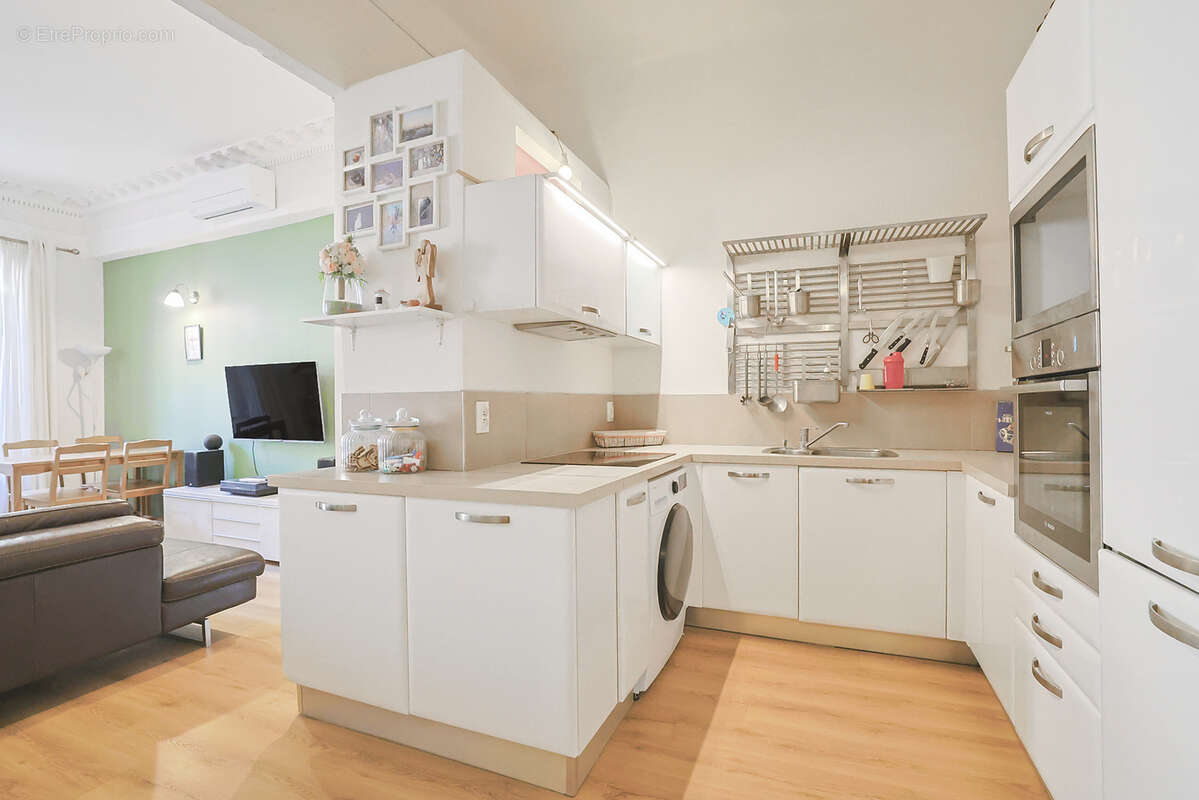 Appartement à HYERES