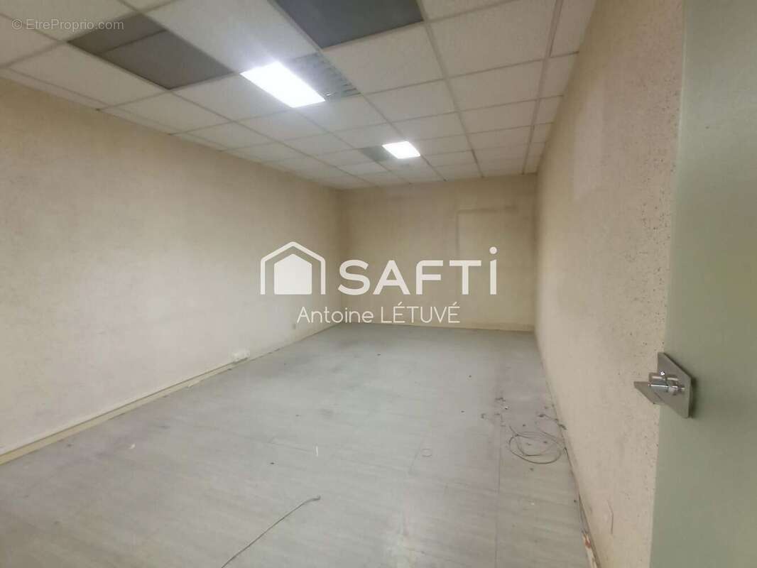 Photo 4 - Commerce à AMIENS