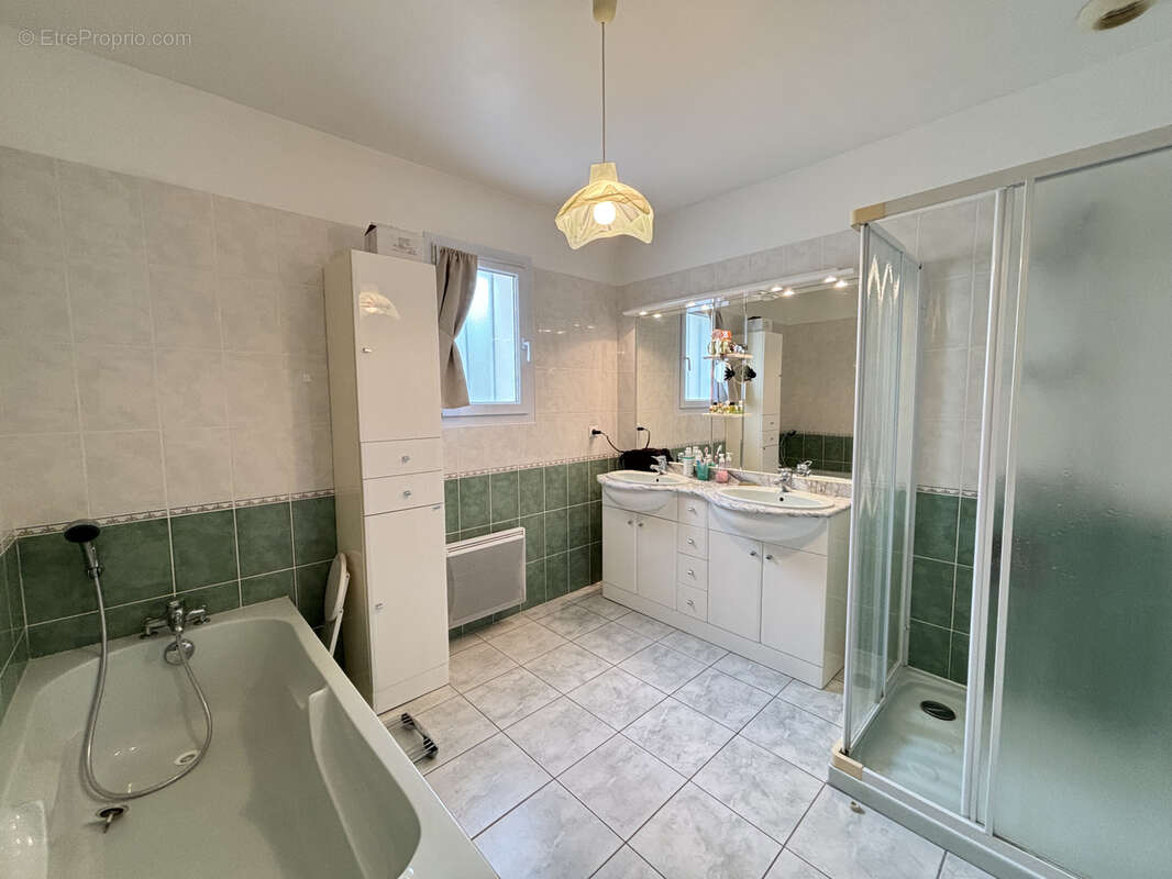 Maison à LE GIROUARD