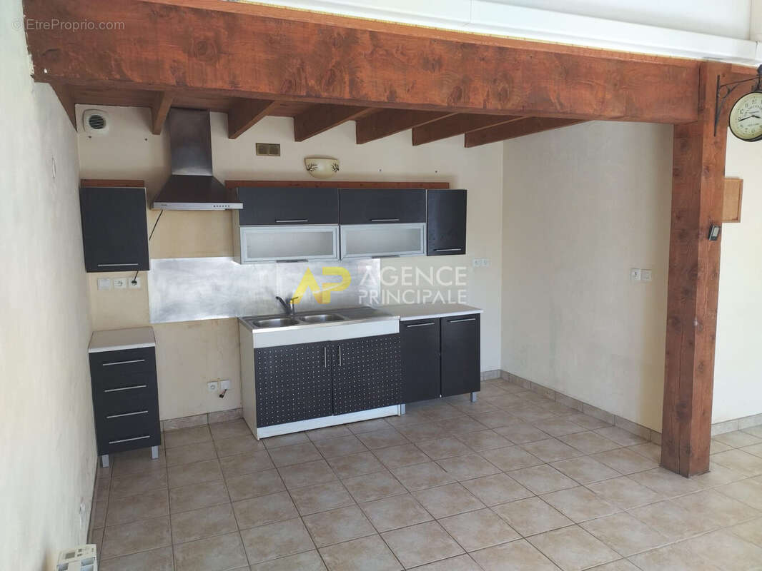 Maison à SAINT-DENIS-EN-BUGEY