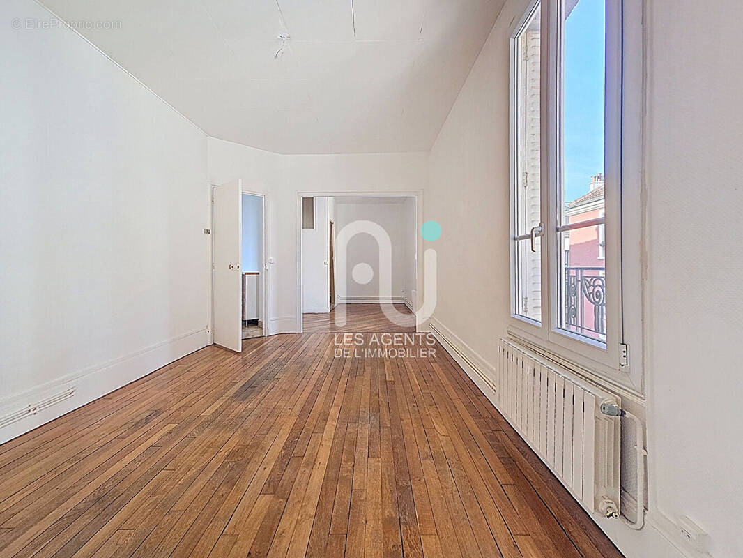 Appartement à ASNIERES-SUR-SEINE