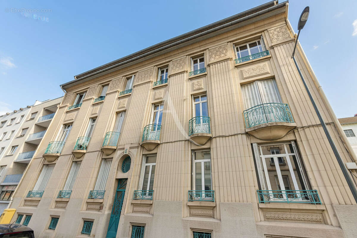 Epinal centre, appartement chaleureux . - photo 15