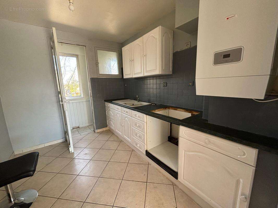 Billere-spacieux appartement familial avec balcon et vue pyrénées- deux garages - photo 13