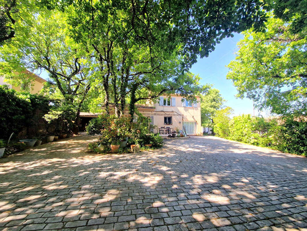 Maison à FORCALQUEIRET