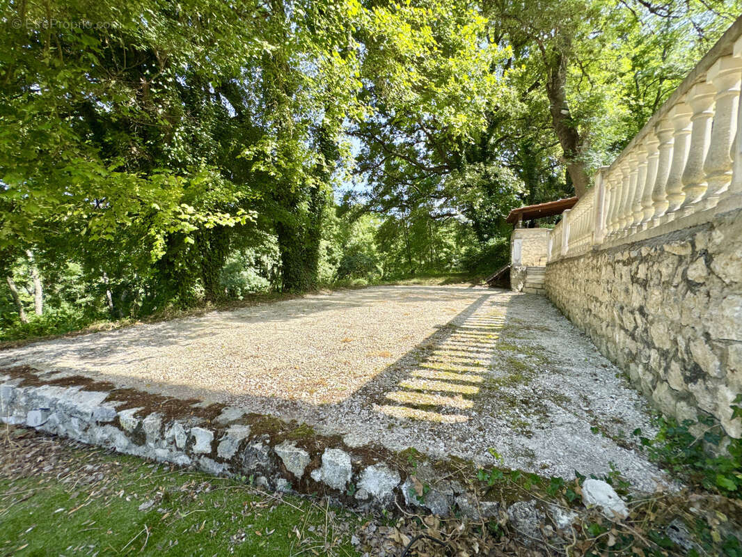 Propriété de prestige comprenant gîtes, une piscine et des dépendances - photo 21